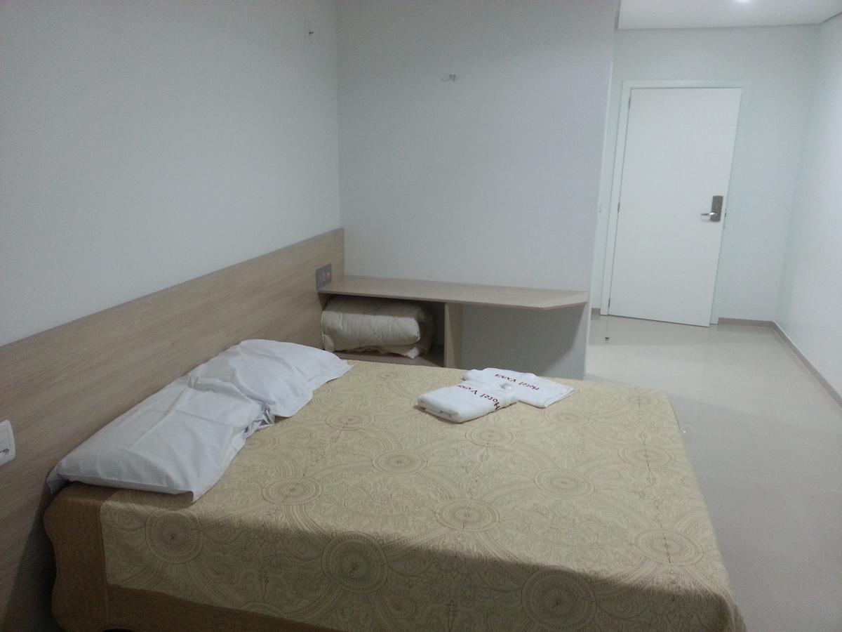 Hotel Vanes Coronel Freitas Pokój zdjęcie