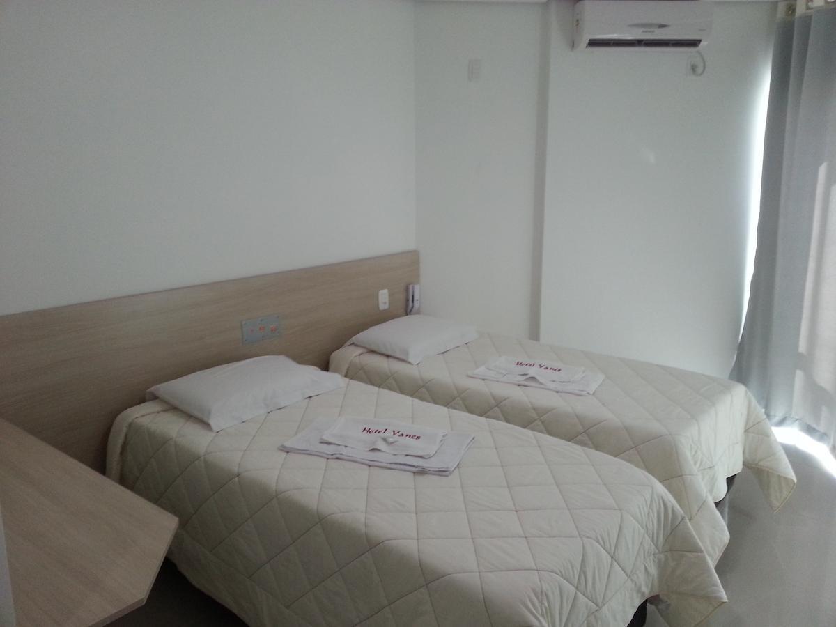 Hotel Vanes Coronel Freitas Pokój zdjęcie